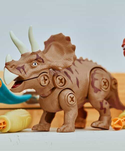 DIY TOY DINOS