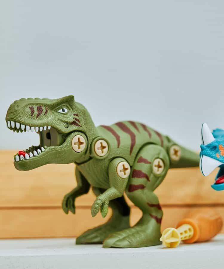 DIY TOY DINOS