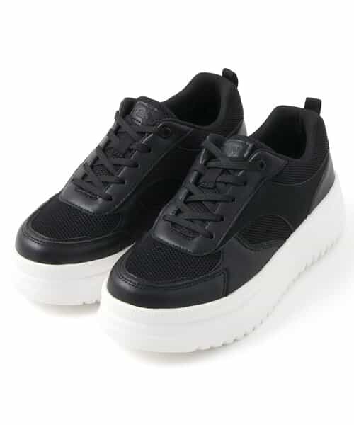 軽量厚底スニーカー