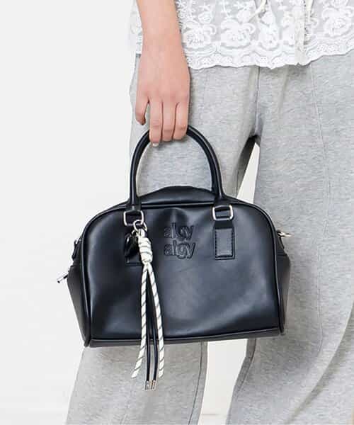 チャーム付き2WAYボストンバッグ