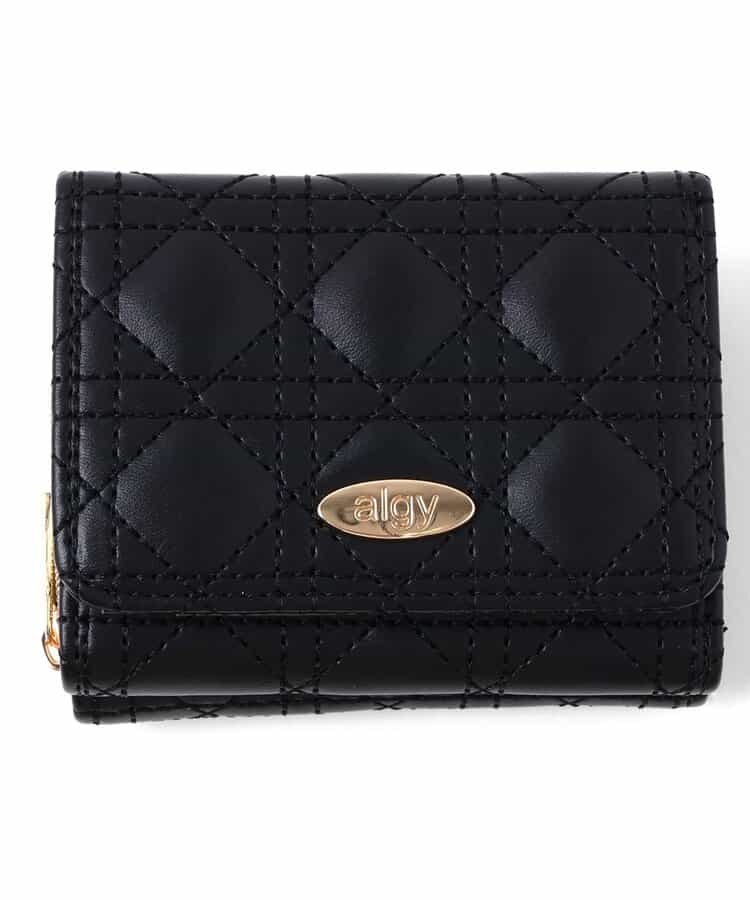 キルティング三つ折り財布