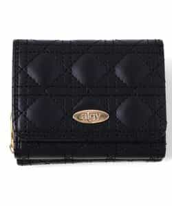 キルティング三つ折り財布