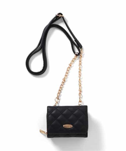 キルトショルダーウォレット