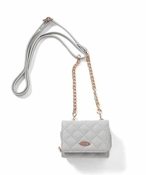 キルトショルダーウォレット