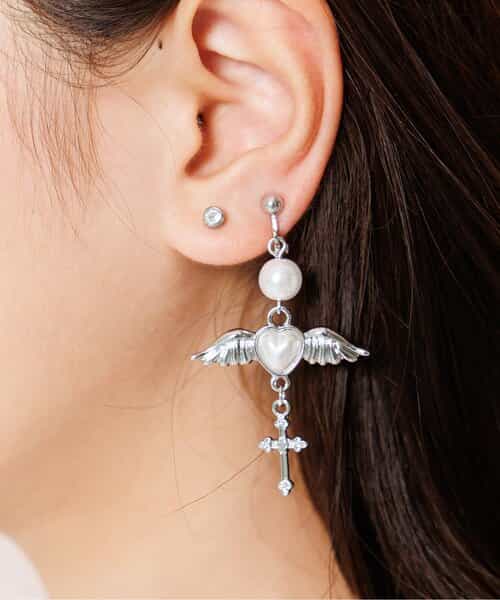 クロスモチーフエンジェルイヤリング