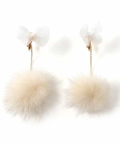 チュールリボンファーイヤリング