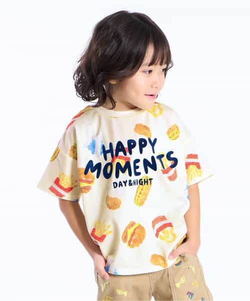 楽しいテーマパーク柄Tシャツ