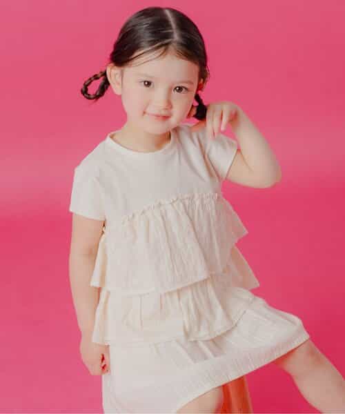 ドッキングラッフルフレンチスリーブ