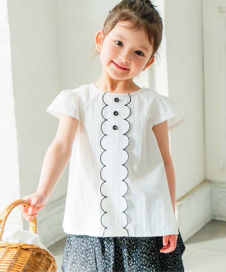 スカラップブラウス