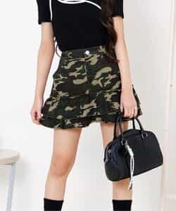 バックロゴフリルスカパン