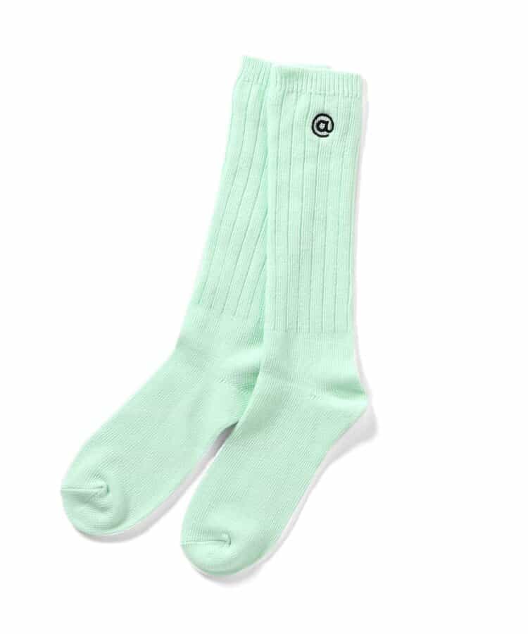 ワンポイントロゴルーズソックス