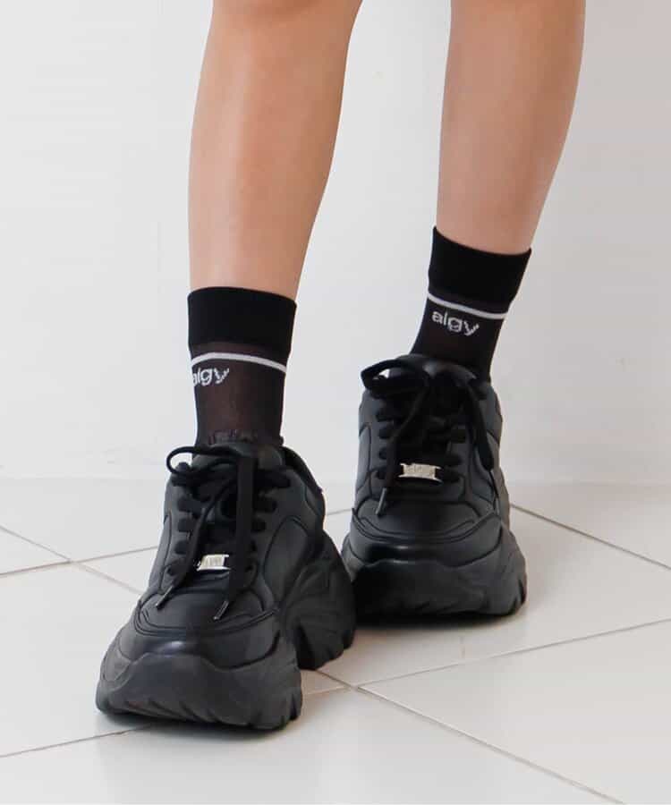 ラインシアークルーソックス