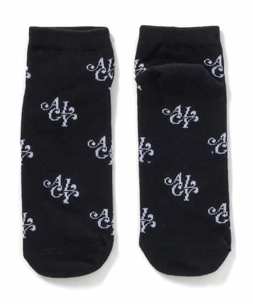 ロゴ総柄ショートソックス