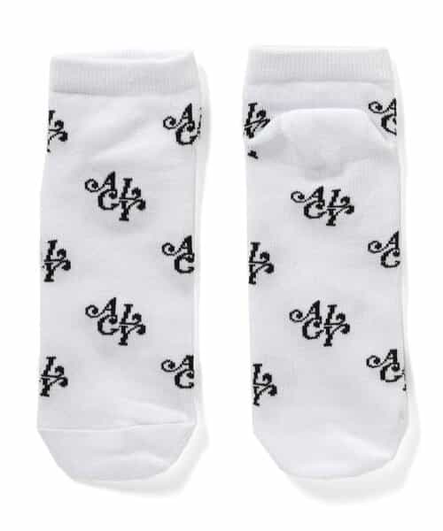 ロゴ総柄ショートソックス