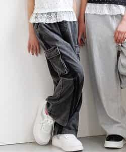 カットデニムラインパンツ
