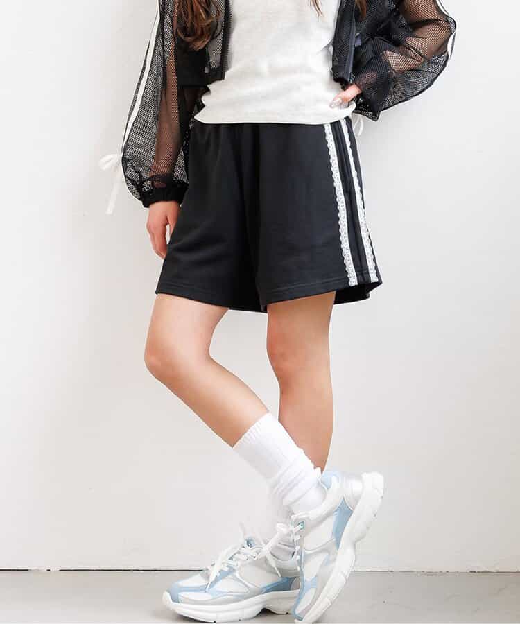 【puchily プチプラライン】サイドレースラインショーパン