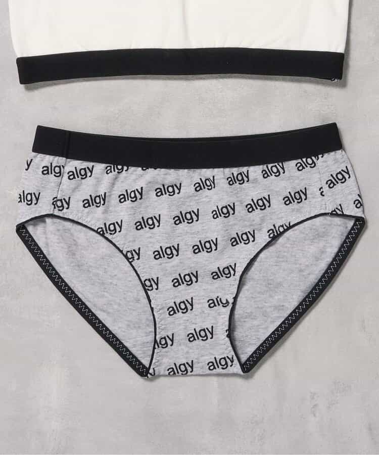 総柄ロゴショーツ