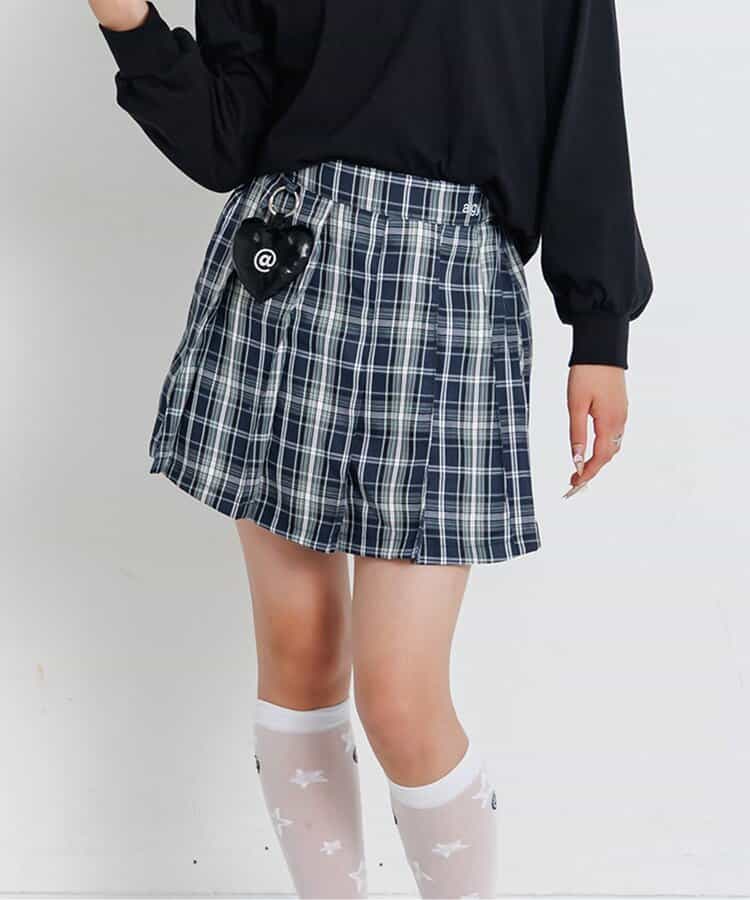 チャーム付きプリーツスカパン