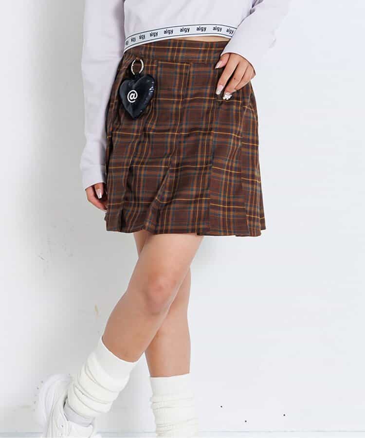 チャーム付きプリーツスカパン