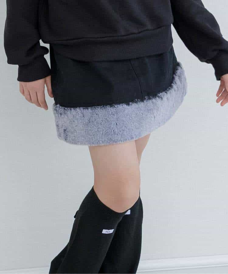 ファー付きスカパン