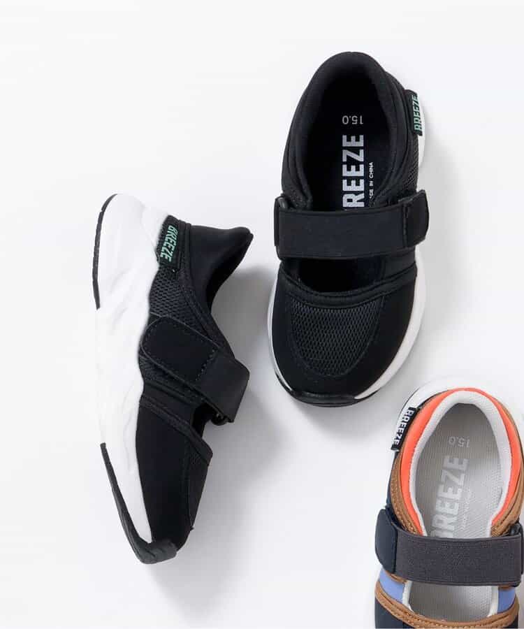 メッシュスニーカー