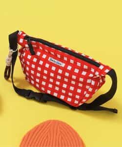 one by more ハーフムーンショルダーバック