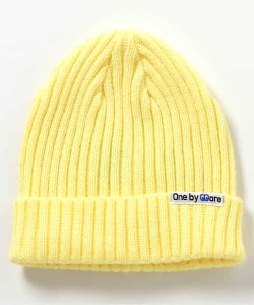 one by more カラバリニット帽