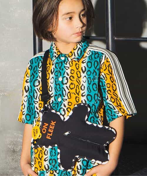 ★SALE★チャーム付きベアサコッシュ