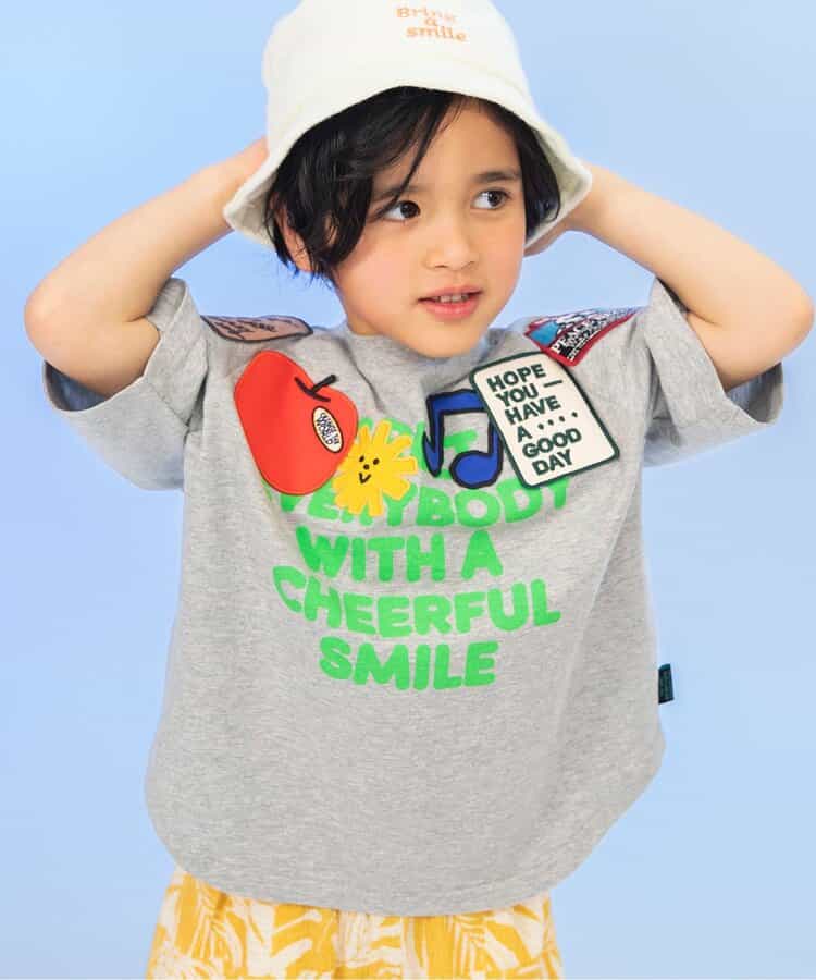 ワッペンいっぱいTシャツ