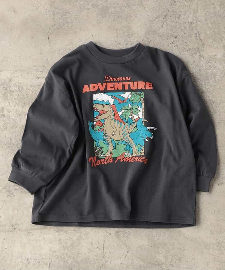 WEB限定 グラフィックバリエーションTシャツ