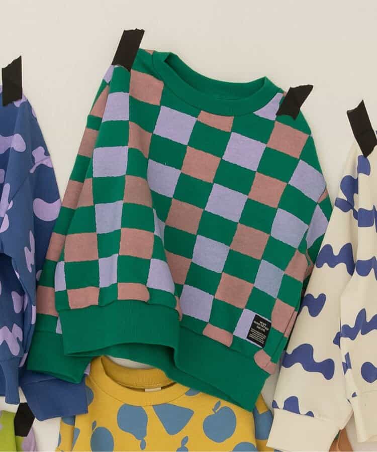 WEB限定 バリエーション総柄トレーナー