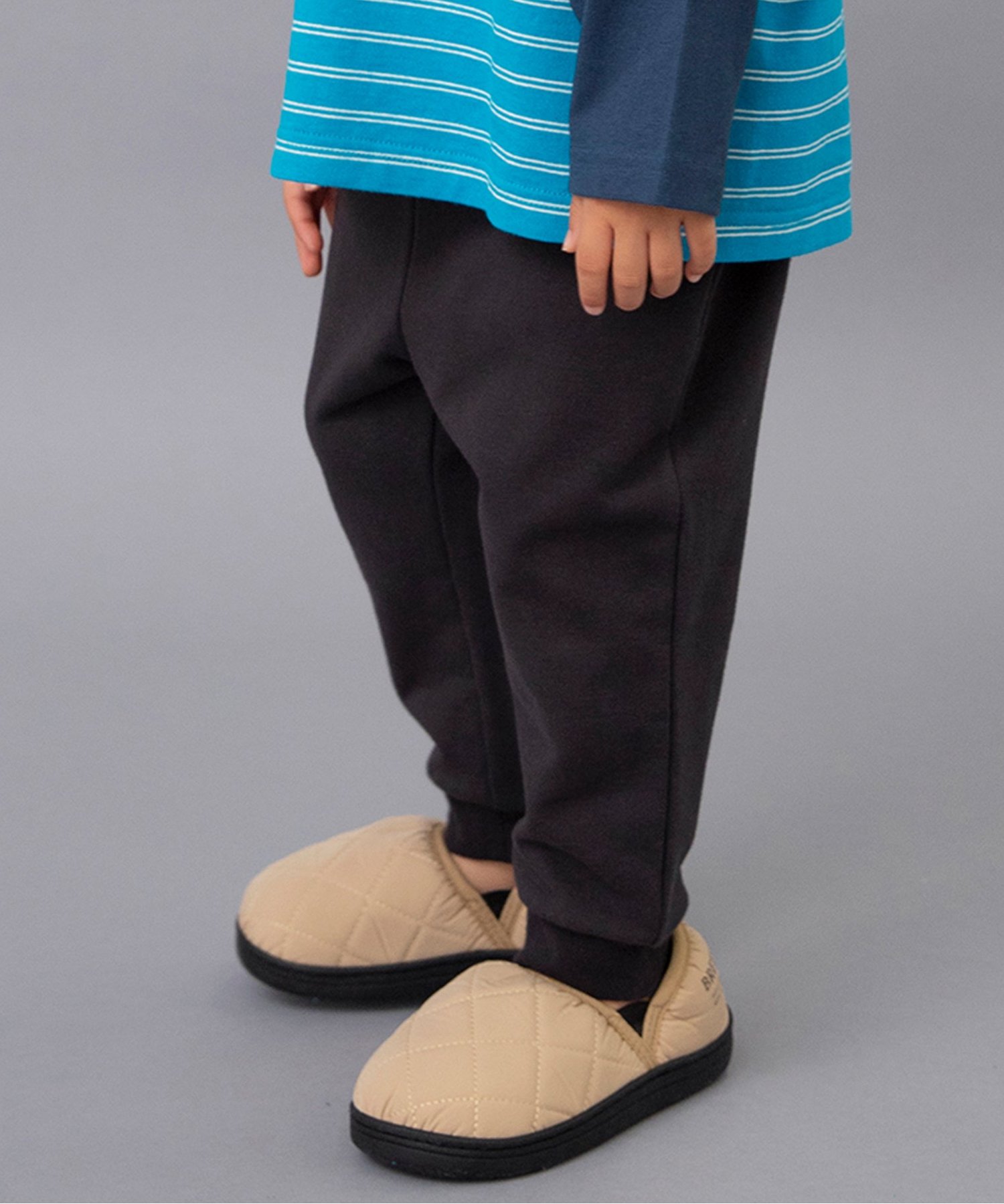 ☆SALE☆水陸両用バイカラー・刺繍ハーフパンツ 4分丈（V323925