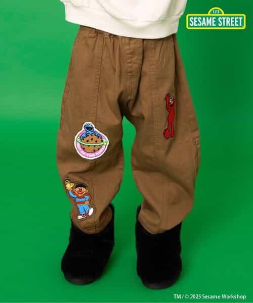 WEB限定  セサミストリート ワッペンパンツ  10分丈