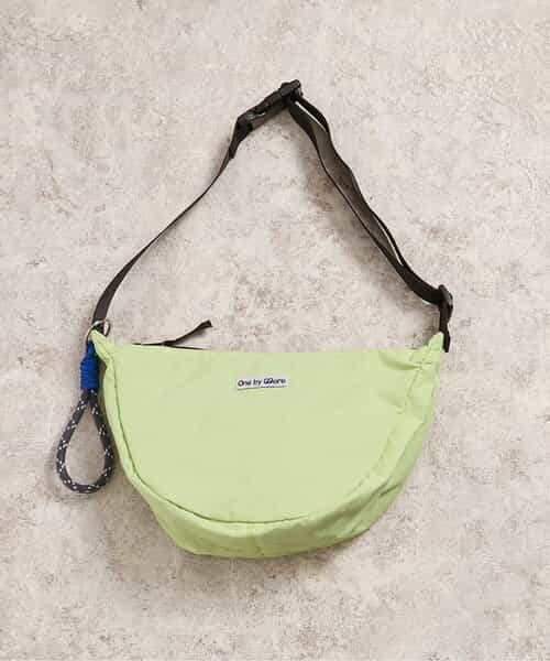 ★SALE★one by more ハーフムーンショルダーバック