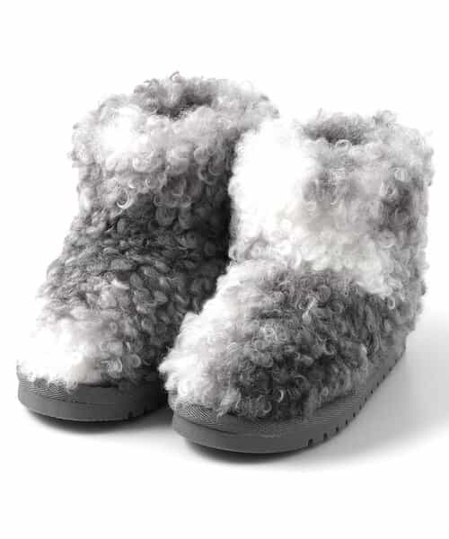 ふわふわブーツ