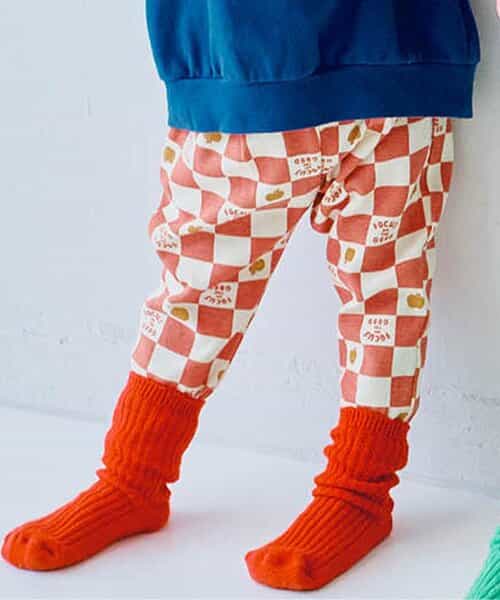 ヘビロテしたくなる総柄ストレッチタックパンツ