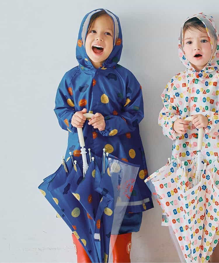 雨の日がたのしい総柄レインコート