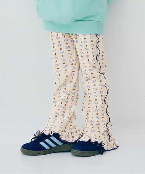 総柄ストレッチワッフル裾フリルフレアパンツ