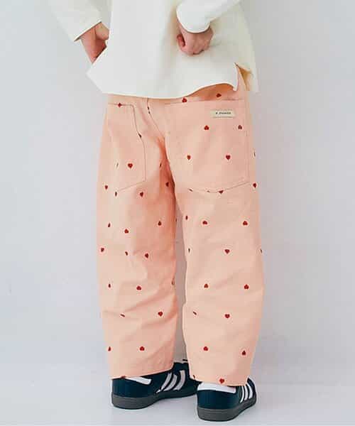 ハート刺繍のワイドストレートジーンズ