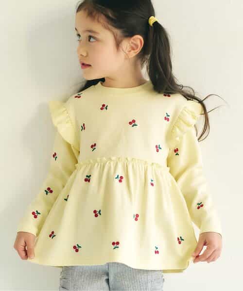 総柄刺繍ペプラムフリルトップス