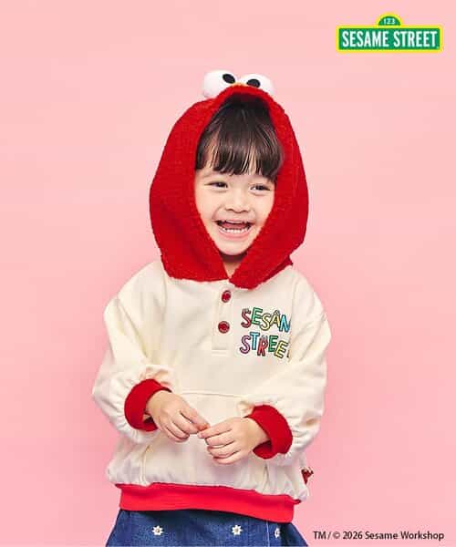 セサミストリート モチーフ付きパーカー