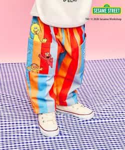 ☆1/13(火)お昼12:59まで3点10％OFF☆セサミストリート 総柄・モチーフポケットパンツ  10分丈