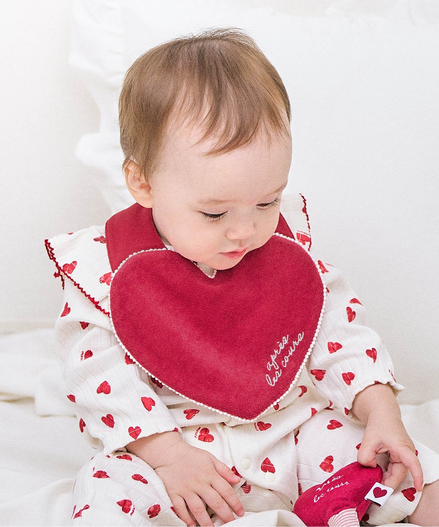 フラワーレースまんまるスタイ（V443015）|apres les cours（アプレ レ