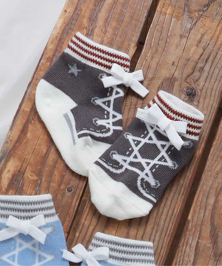 スニーカー風ベビーソックス