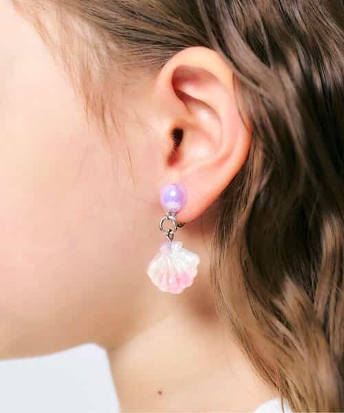 キラキラシェルイヤリング