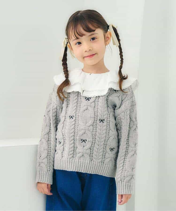 刺繍ケーブルニット