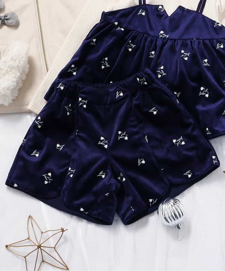 ★SALE★スノードロップ刺繍ショートパンツ